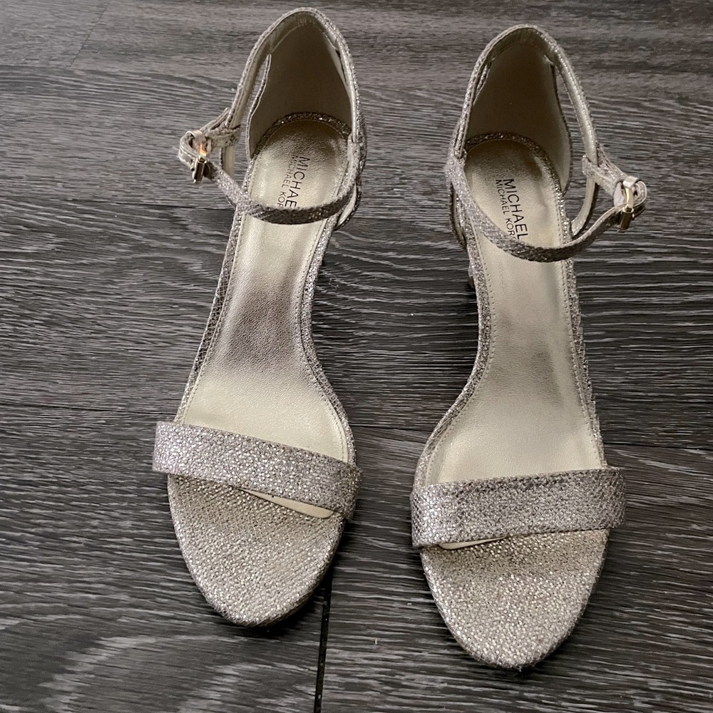 Michael Kors Gold Glitter 3.5 inch open toe heels size 8M